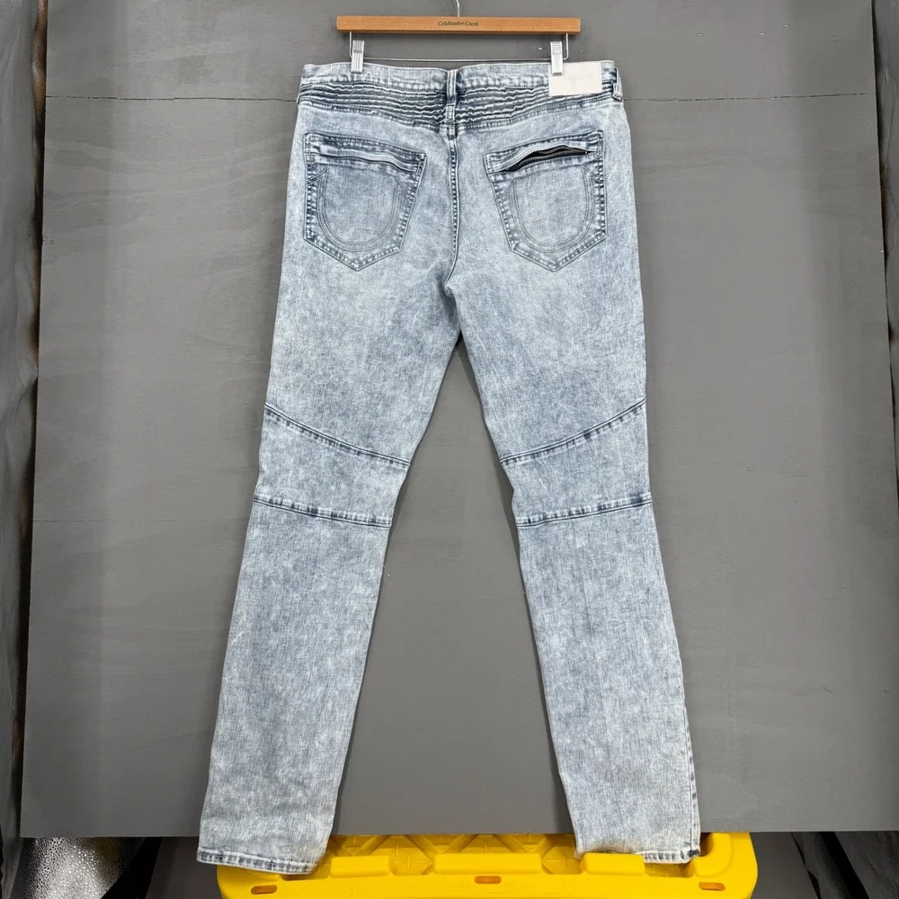 True Religion Rocco Relaxed Skinny Jeans Light Wash Moto Distressed 36 x 34